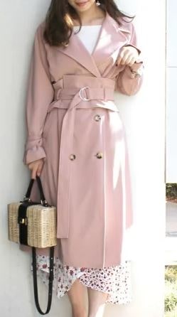 ピンクのトレンチコート　初めて恋をした日に読む話　深キョン　衣装　洋服